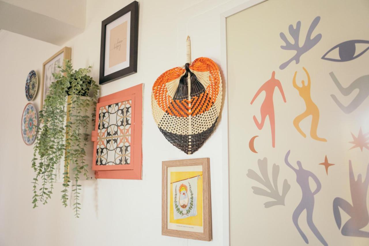 Villager'S Art Apartment Paradeísion Екстериор снимка
